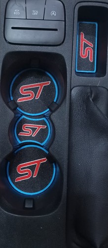 Cup holder insert coin tray